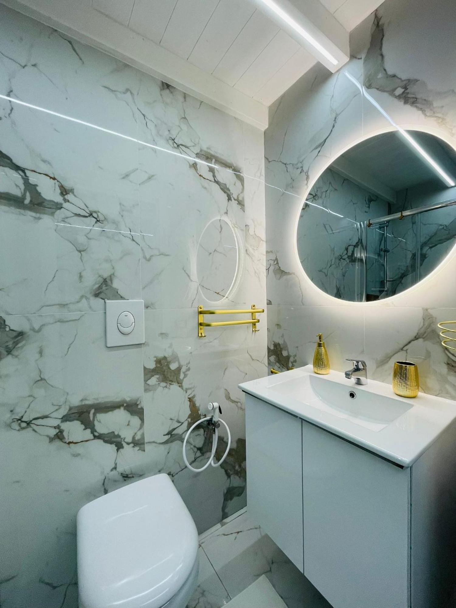 Frank Anthony Home Napoli Bagian luar foto